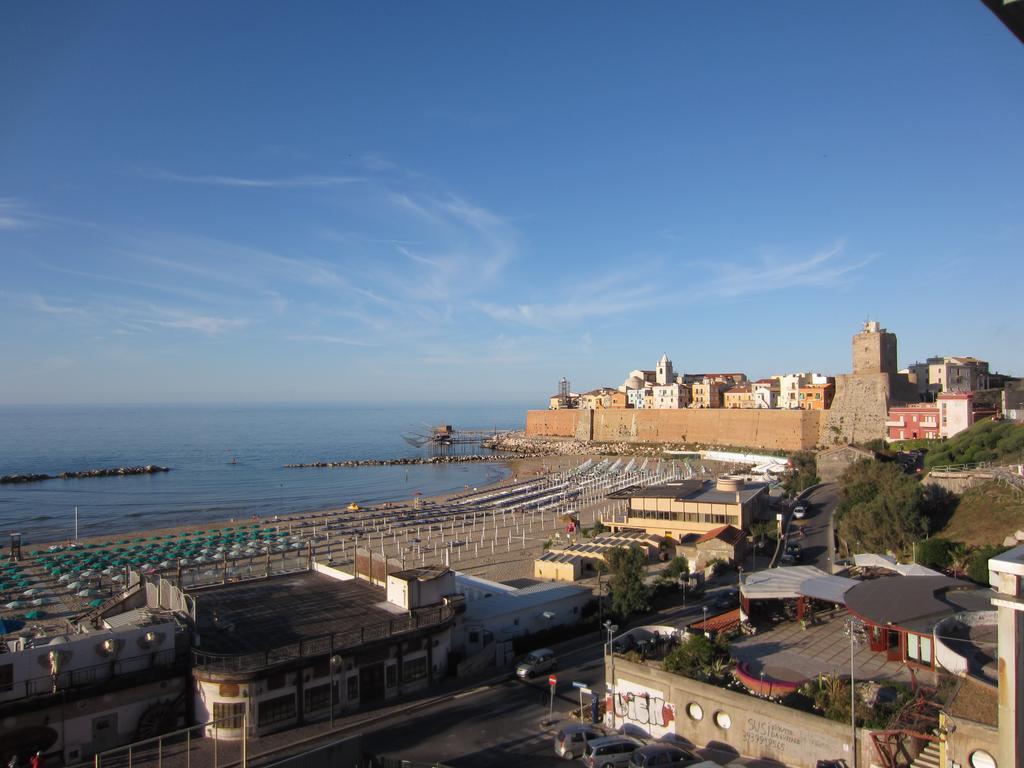 La Finestra Sul Castello B&B Termoli Zewnętrze zdjęcie